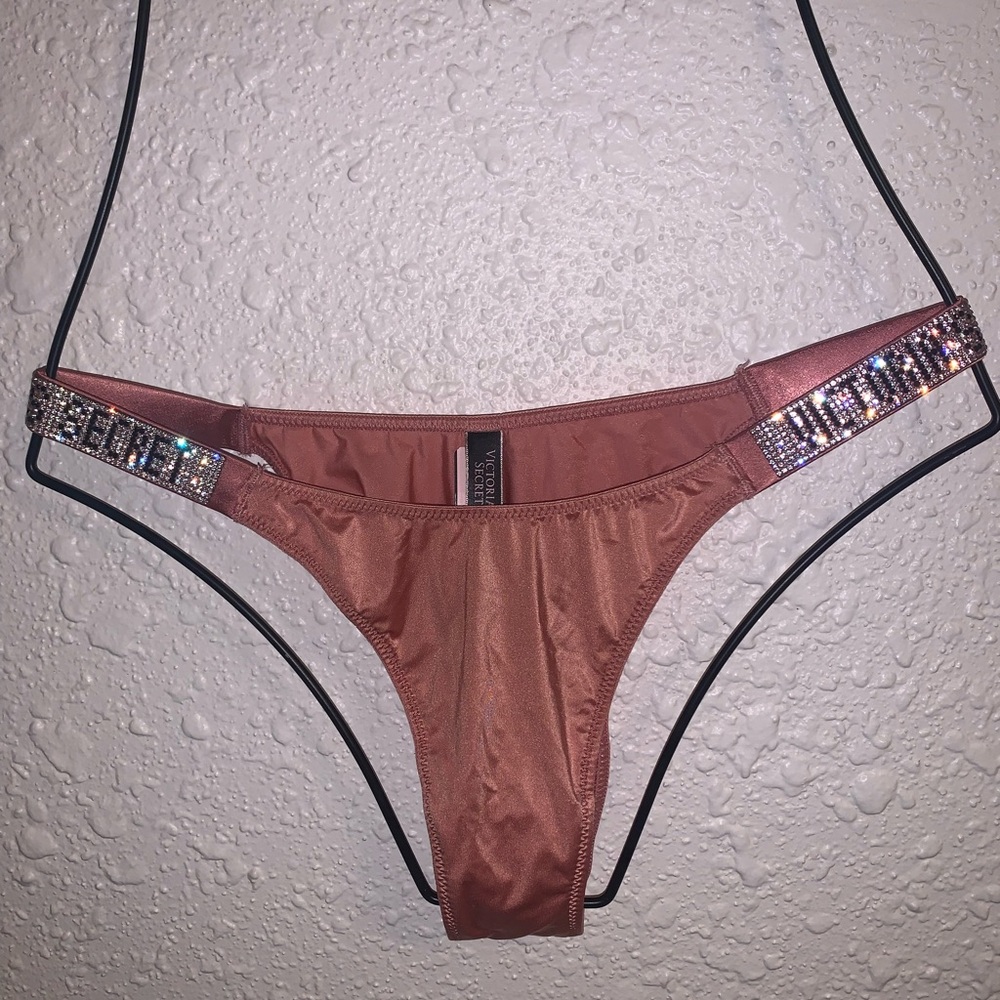 2-FOR-$10✨ NWT Victoria’s Secret Panty